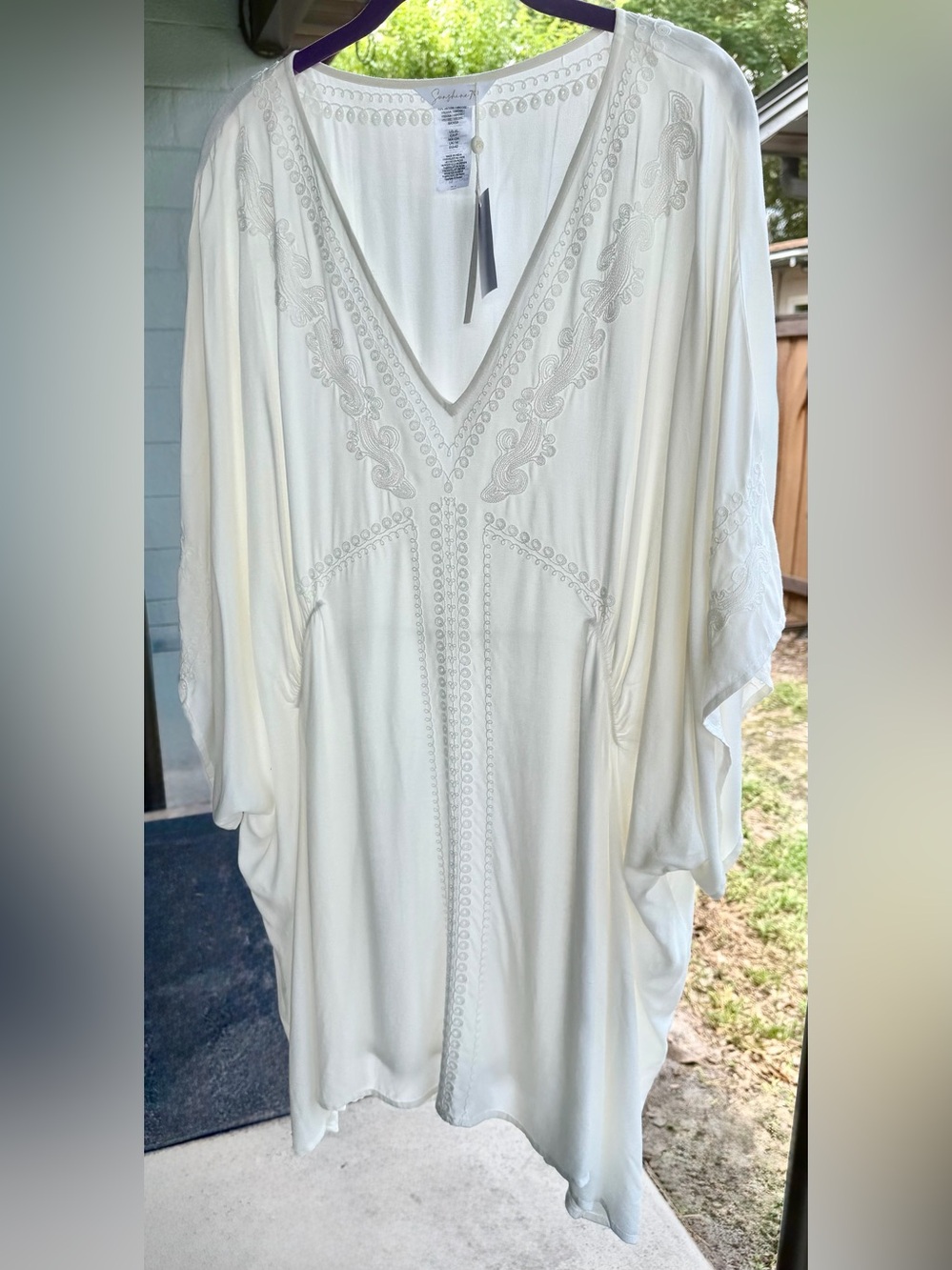 Sunshine 79 Women’s Embroidered Tunic Cover-Up / Dress